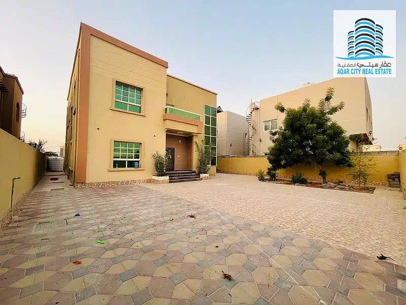 Villa for sale in Al Rawda, Ajman, area of 6,400 square feet, seven years old, 1.790,000 negotiable Villa for sale in Al Rawda, Ajman, area of 6,400 square feet, seven years old, 1.790,000 negotiable