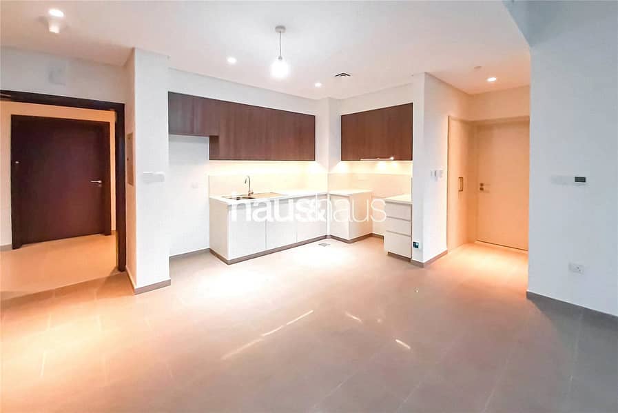 7% ROI | High Floor | Close to Pool and Park