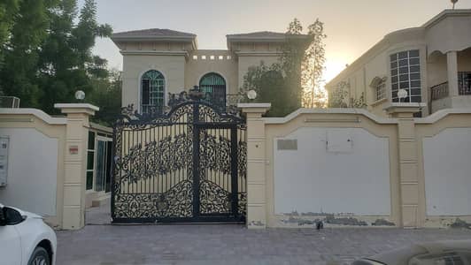 5 Bedroom Villa for Sale in Al Rawda, Ajman - Near Main Road | Large size beautiful villa for sale in rawda 1,Ajman