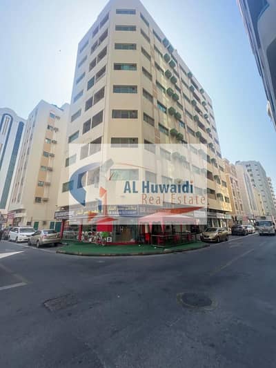 Building for Sale in Rolla Area, Sharjah - الرولة 1. jpg