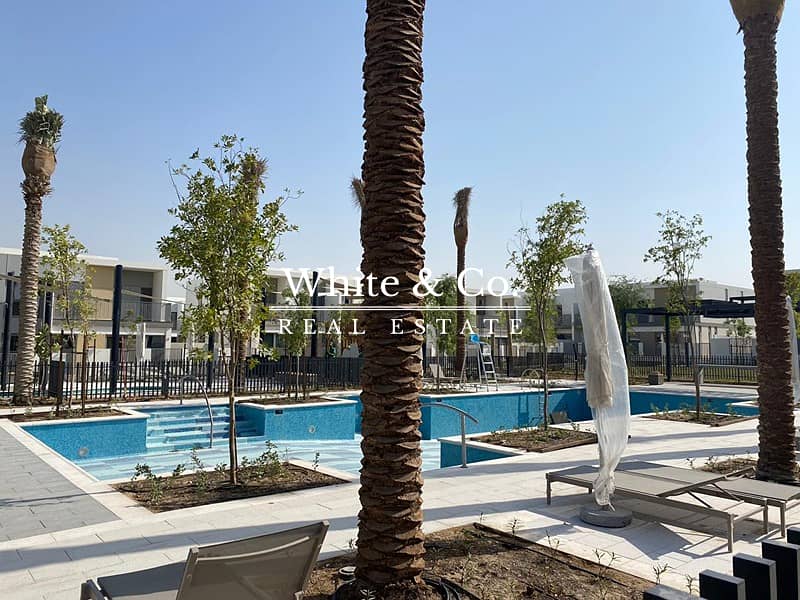 Single Row Villa | Pool Facing | 3 Bed