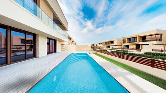5 Bedroom Villa for Sale in Saadiyat Island, Abu Dhabi - Corner Villa| Vacant Ready to Move| Big Plot Size
