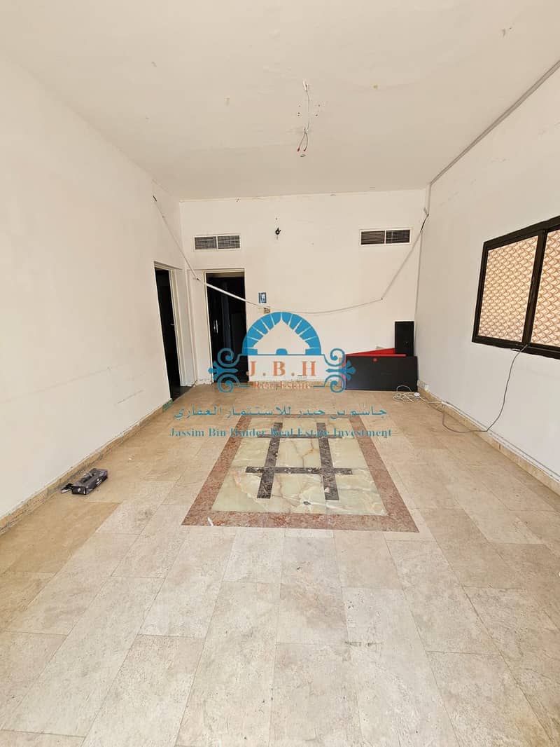 For sale a commercial villa in Ajman, Al-Zahra area