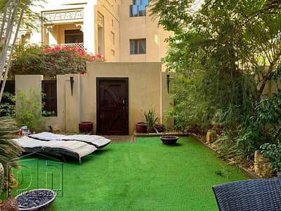 2 Bedroom Apartment for Sale in Old Town, Dubai - | OT Specialist | Upgraded | 2450Sqft | 2 Bedroom Apartment for Sale in Old Town, Dubai - | OT Specialist | Upgraded | 2450Sqft |