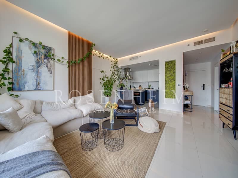 Modern |Furnished | Vacant | With Office and Maids Modern |Furnished | Vacant | With Office and Maids