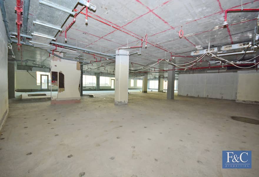 PRIME LOCATION | FULL FLOOR | CLOSE TO METRO | PRIME LOCATION | FULL FLOOR | CLOSE TO METRO |