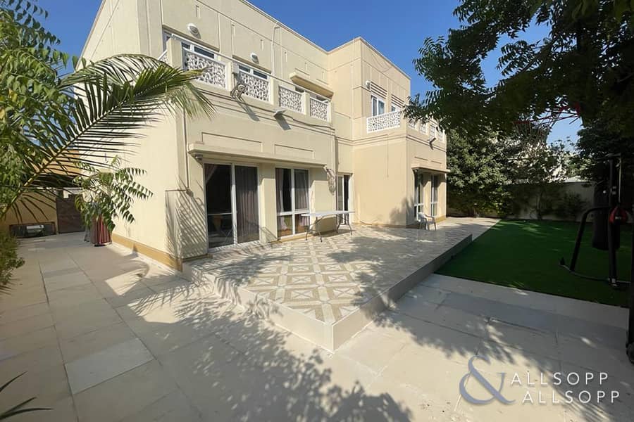5 Bed | SIngle Row | Vacant on Transfer 5 Bed | SIngle Row | Vacant on Transfer