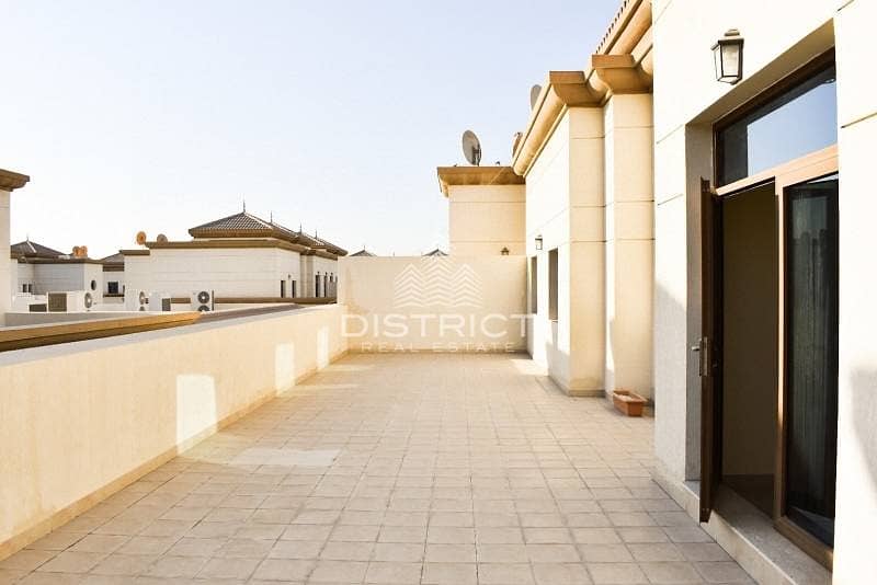 Vacant 2BR Roof Floor Apartment in Al Maqtaa