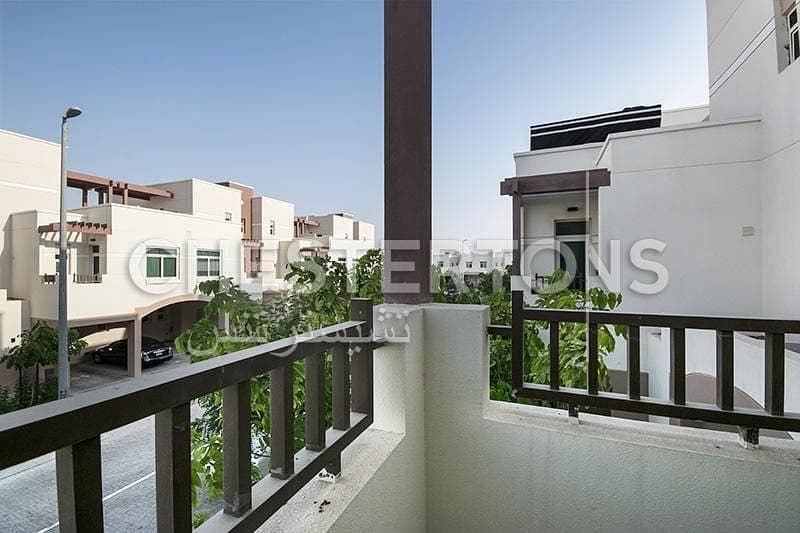 Pool View Terraced Apartment Near EXPO 2020