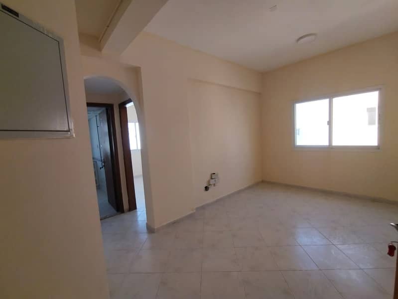 SUPER OFFER 2BHK FLAT WITH WARDROBR CENTRAL AC GAS IN JUST  NO DEPOSIT NEAR CORNICHE