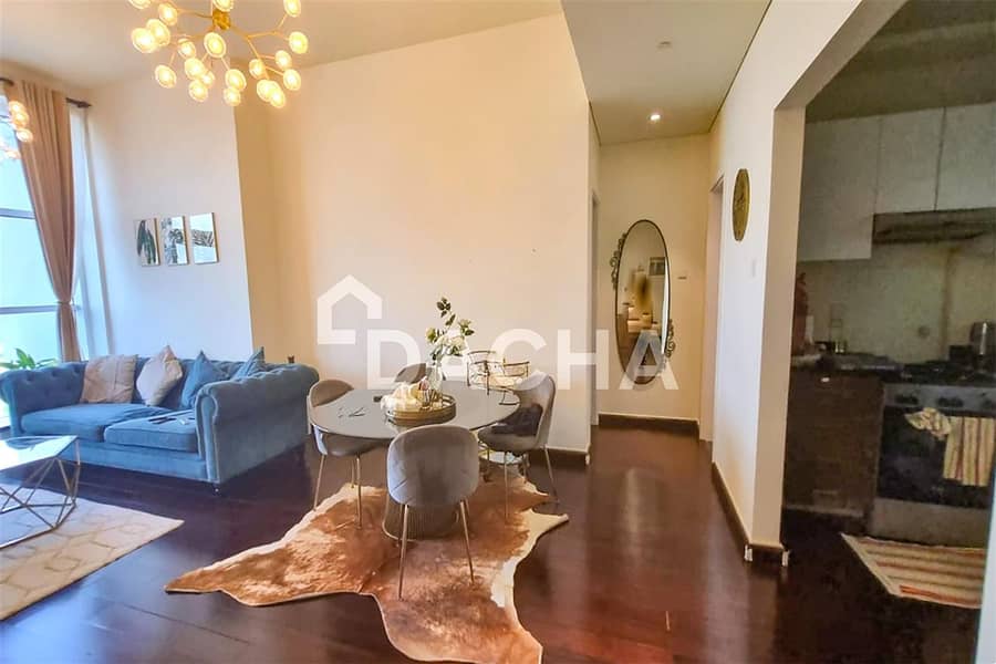 Luxury living / Fully Furnished / Marina Arcade Luxury living / Fully Furnished / Marina Arcade
