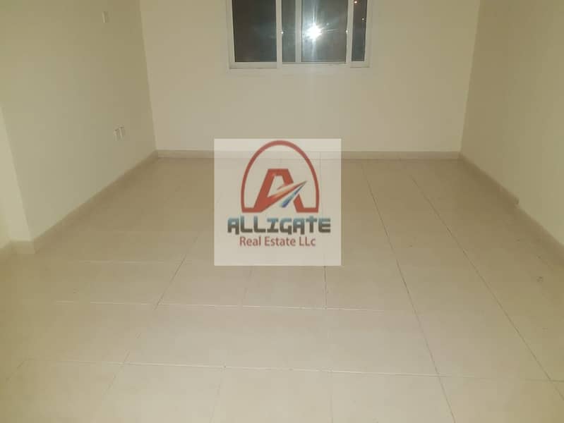 3 Vacant| Straight| 1BHK | BALCONY | EMIRATES CLUSTER