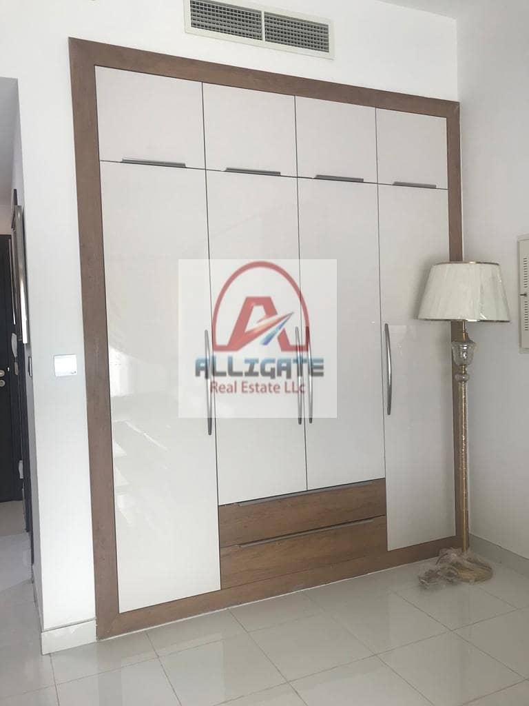 Genuine Deal| Fully Furnished Studio| Ac Free | Close to metro