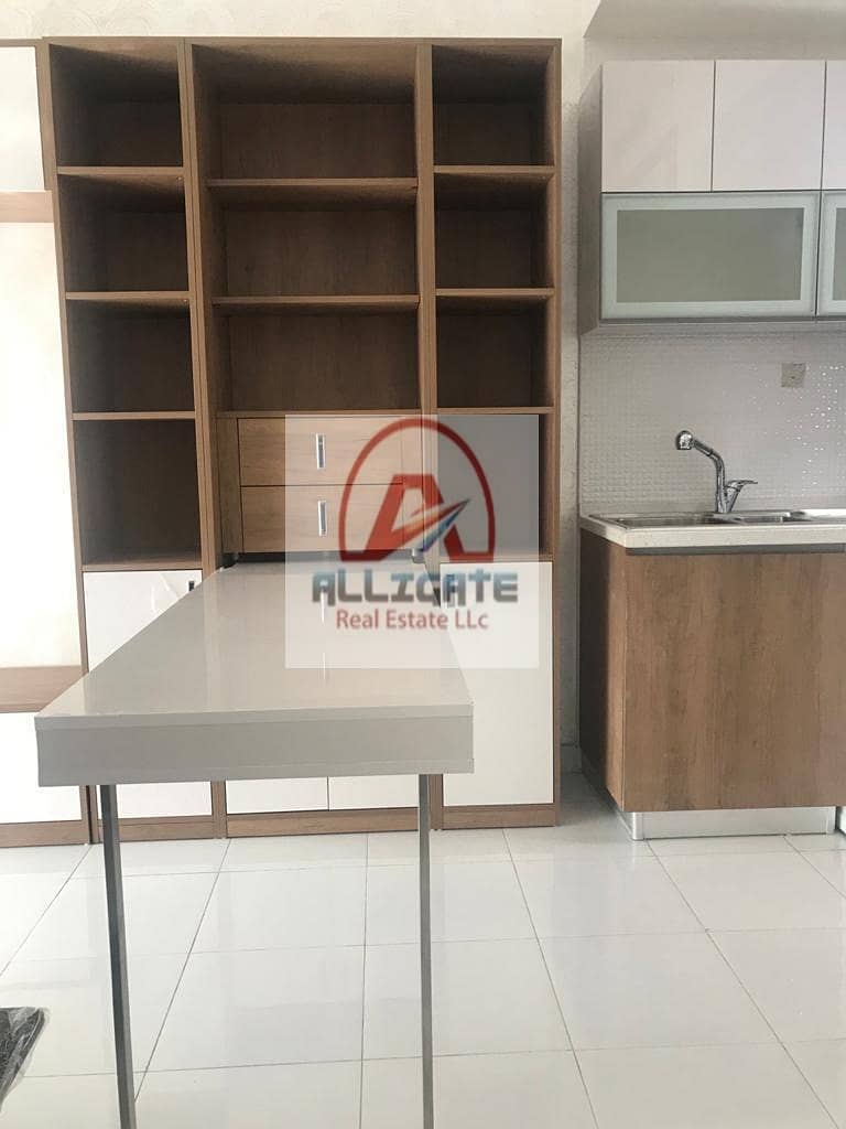 2 Genuine Deal| Fully Furnished Studio| Ac Free | Close to metro