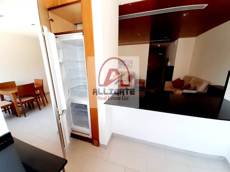 5 FULLUY  FURNISHED |Exclusive Large Unit | Immaculate SpaciousHuge