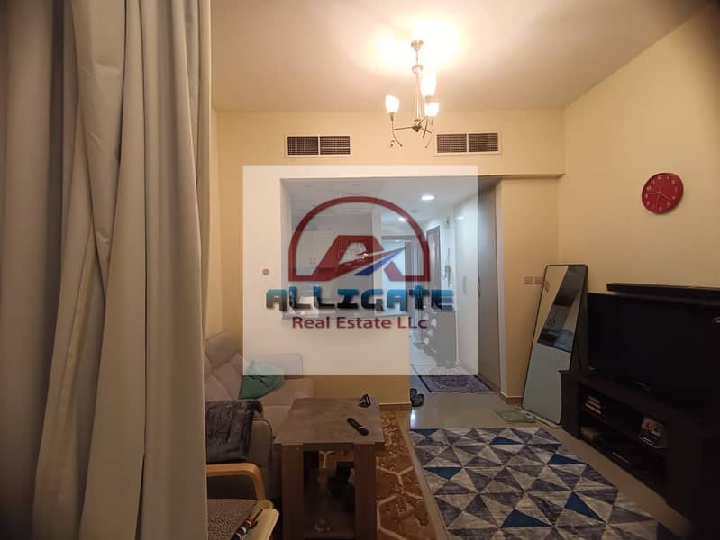 Distress Deal studio apartment for sale available