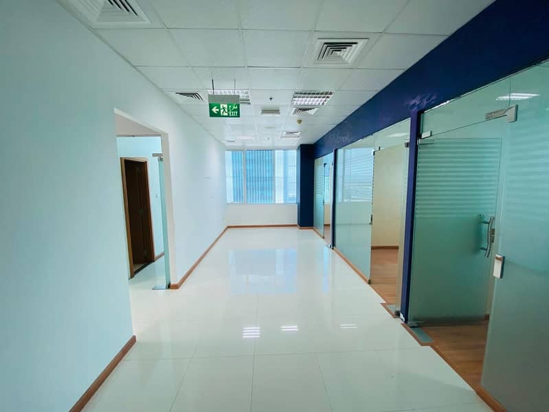 2 Fully fitted full floor available in business bay for rent