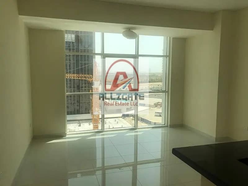 2 phenomenal furnished 1-bhk avl in Park Central Business Bay
