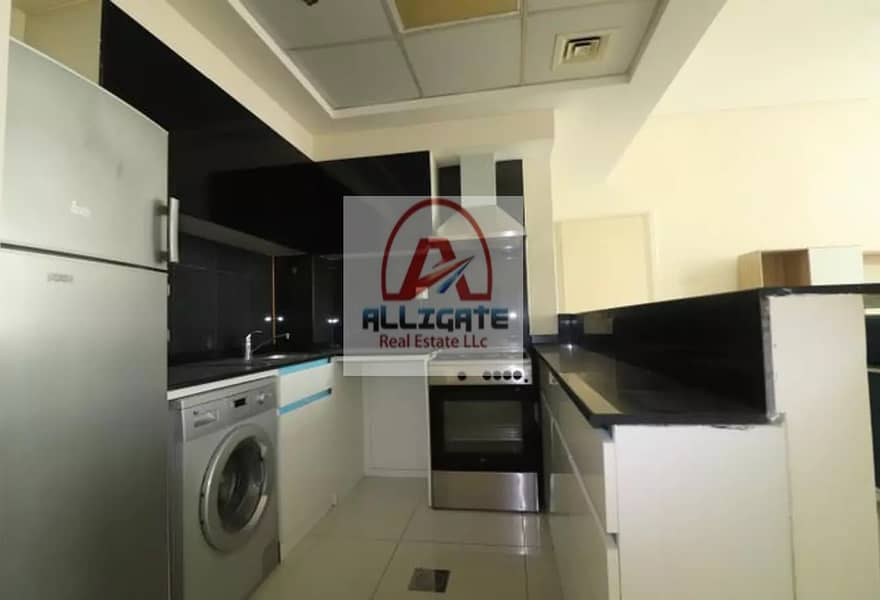 5 phenomenal furnished 1-bhk avl in Park Central Business Bay