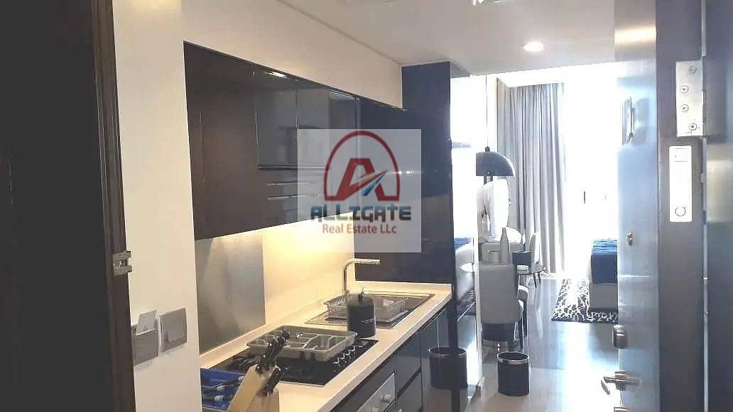 8 | LUXURY, POOL VIEW FULLY FURNISHED STUDIO FOR RENT IN DAMAC MAJESTINE BUILDING |