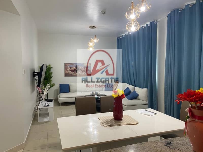 3 2bed plus study | Pool View |  Fully furnished