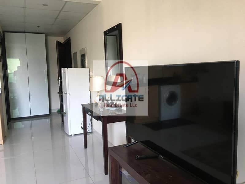 7 FULLY FURNISHED || SPACIOUS APARTMENT ||