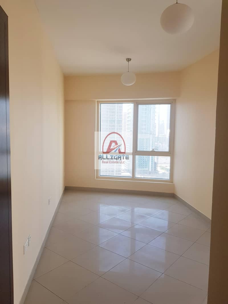 3 Immaculate 2 beds+maids | High floor | Lake views | 830K only