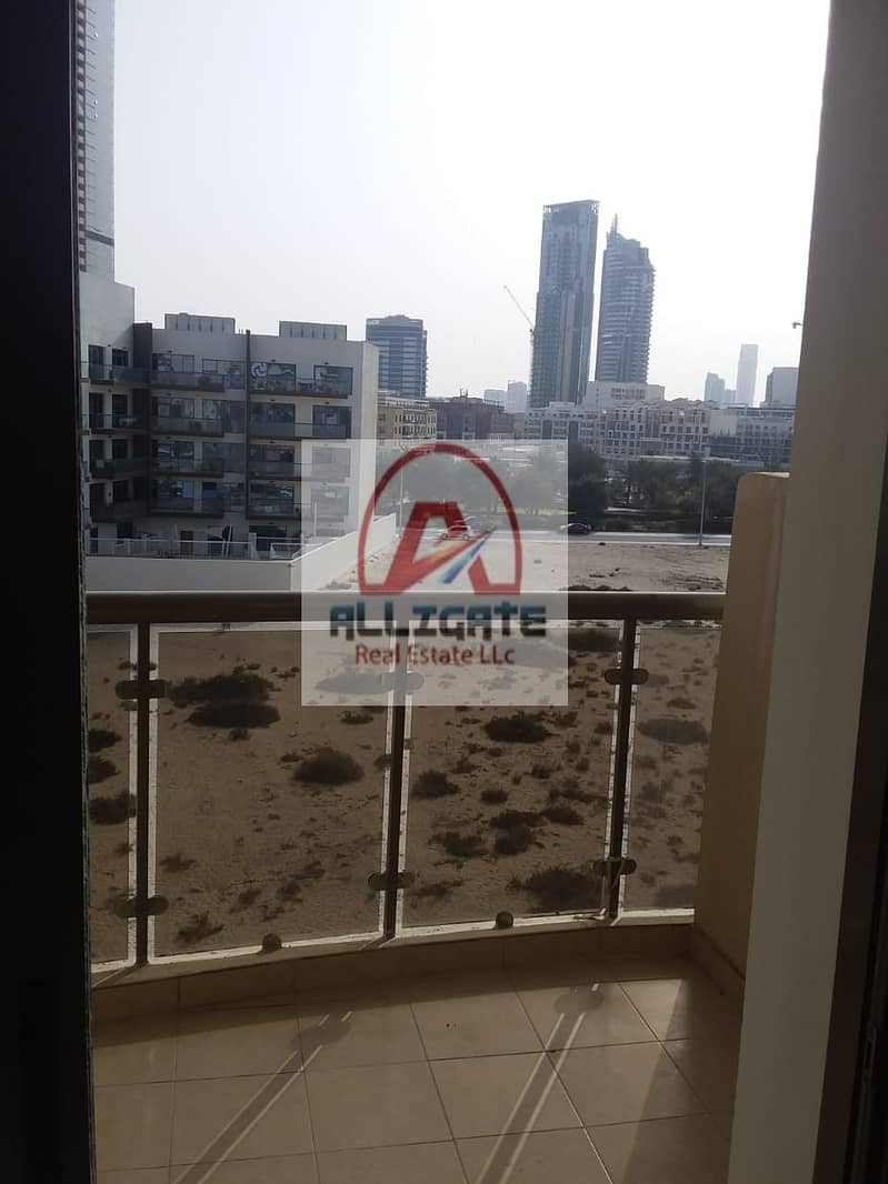 2 1 BEDROOM WITH STUDY ROOM| WITH BALCONY|55000/-AED