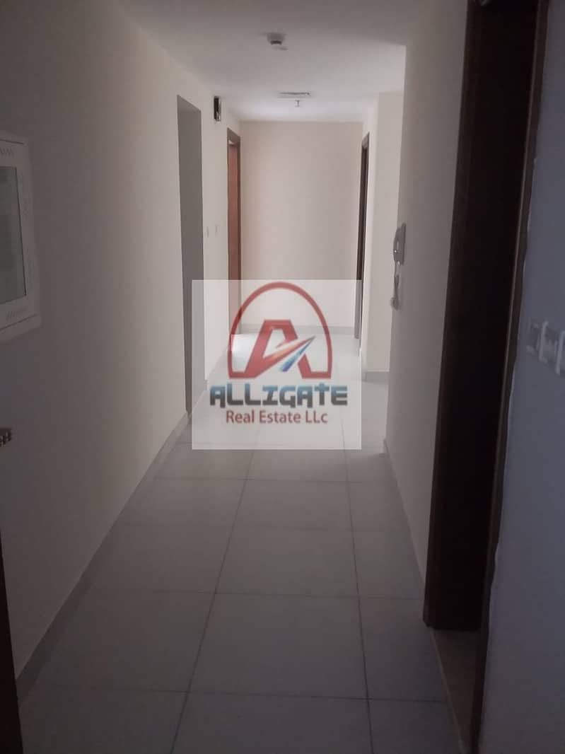 4 1 BEDROOM WITH STUDY ROOM| WITH BALCONY|55000/-AED