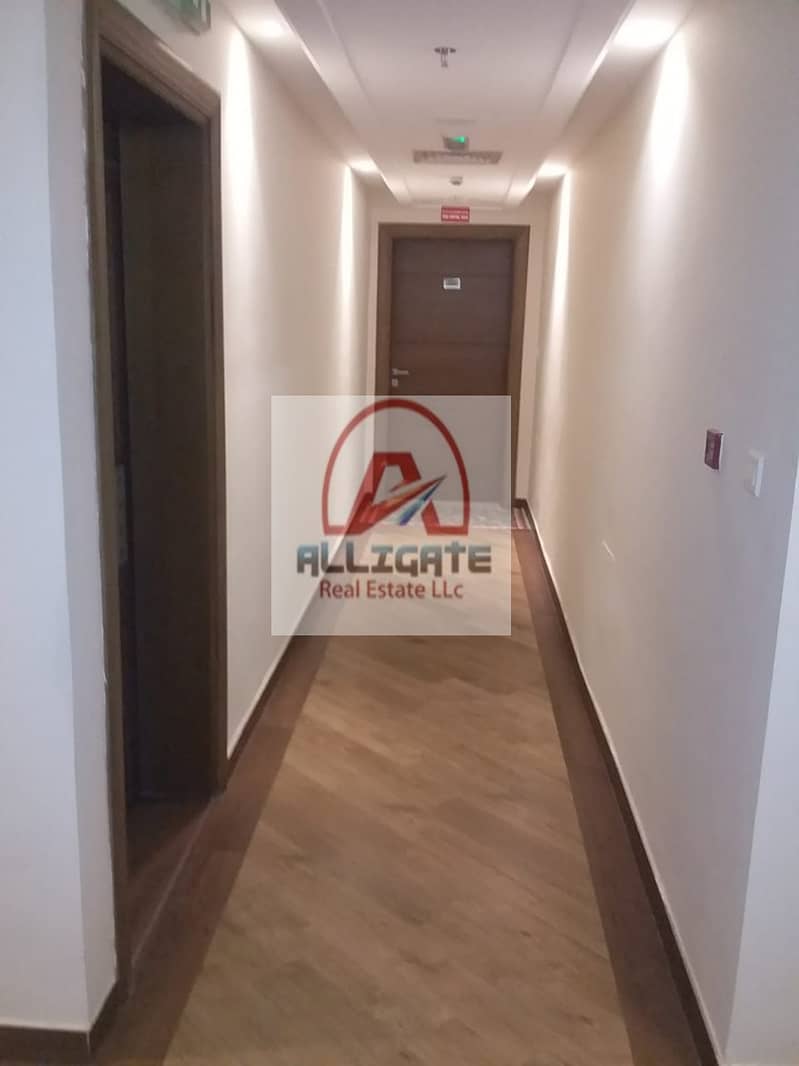 7 1 BEDROOM WITH STUDY ROOM| WITH BALCONY|55000/-AED