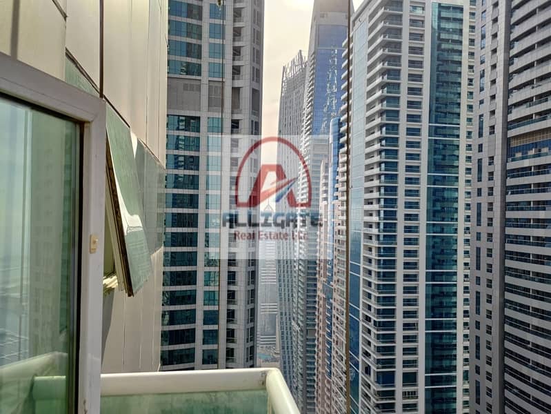 28 MH-2 BEDROOM IN MARINA PINNACLE  TOWER WITH BALCONY FOR RENT.