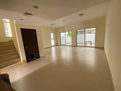 3 Bedroom Villa for Rent in International City, Dubai - 3 bedroom warsan villa single row available for rent