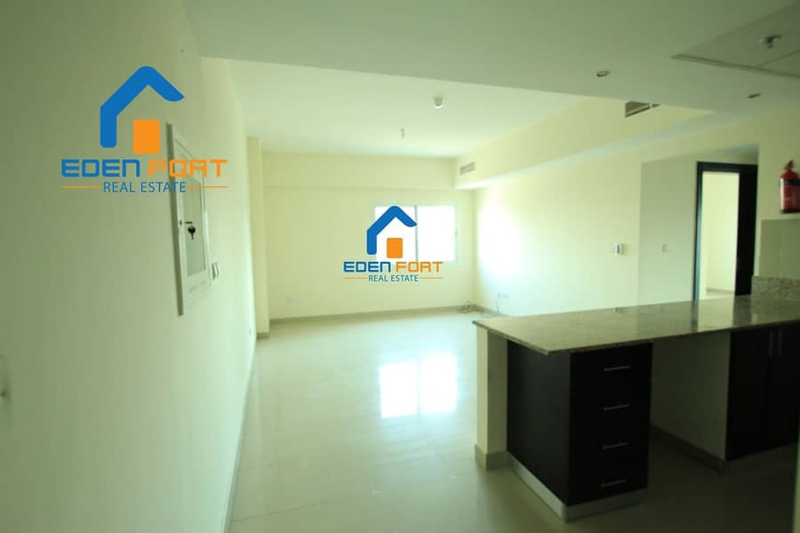 3 Amazing Layout 1 Bedroom in Red Residence - DSC. .