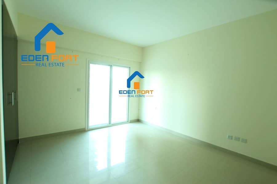 4 Amazing Layout 1 Bedroom in Red Residence - DSC. .