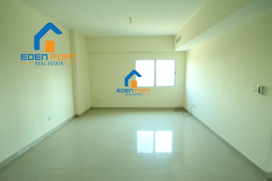 5 Amazing Layout 1 Bedroom in Red Residence - DSC. .