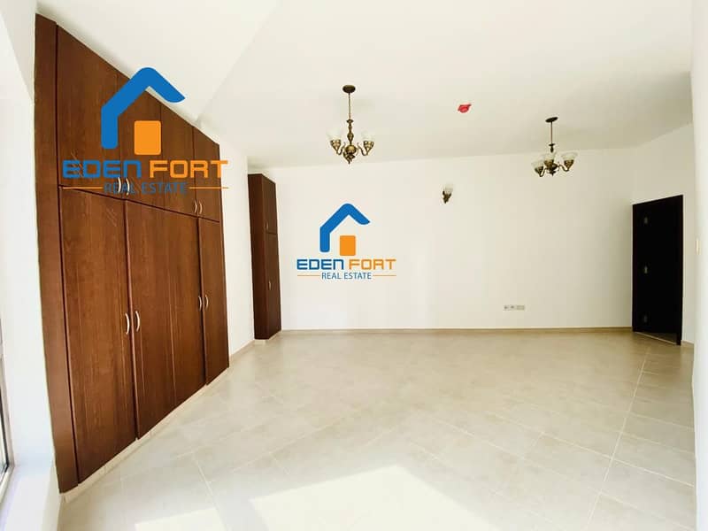 6 Huge & Nice 3 BHK | Near To Metro | Tecom