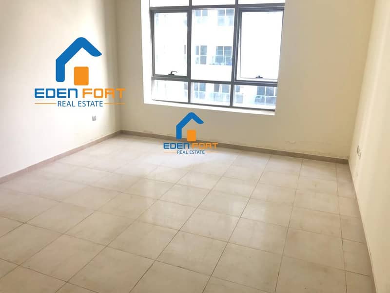 8 Chiller Free-Great Deal-1BHK-Unfurnished-Hamza Tower-DSC