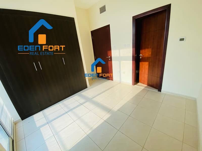 12 Vacant Apartment | Mid Floor / One BHK For Rent in RR1. . .