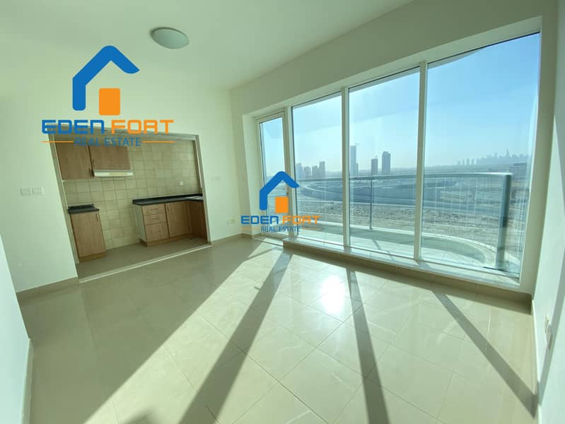 Hot Deal One Bedroom Unfurnished Apartment