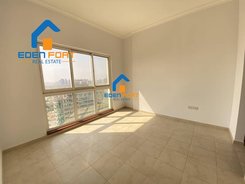 5 Spacious Two Bedroom Apartment With Golf View