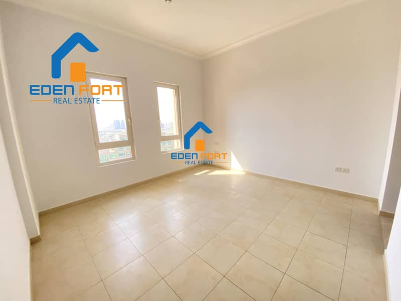 8 Spacious Two Bedroom Apartment With Golf View