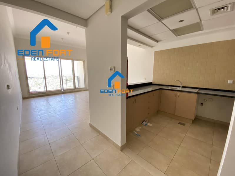 2 Spacious Unfurnished One Bedroom Flat In Canal Residence