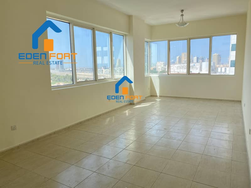 4 Chiller Free Two Bedroom Apartment with Closed Kitchen
