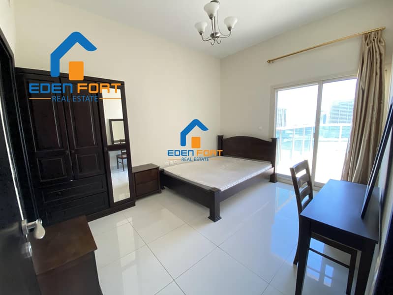 8 Closed Kitchen Unfurnished One Bedroom Apartment
