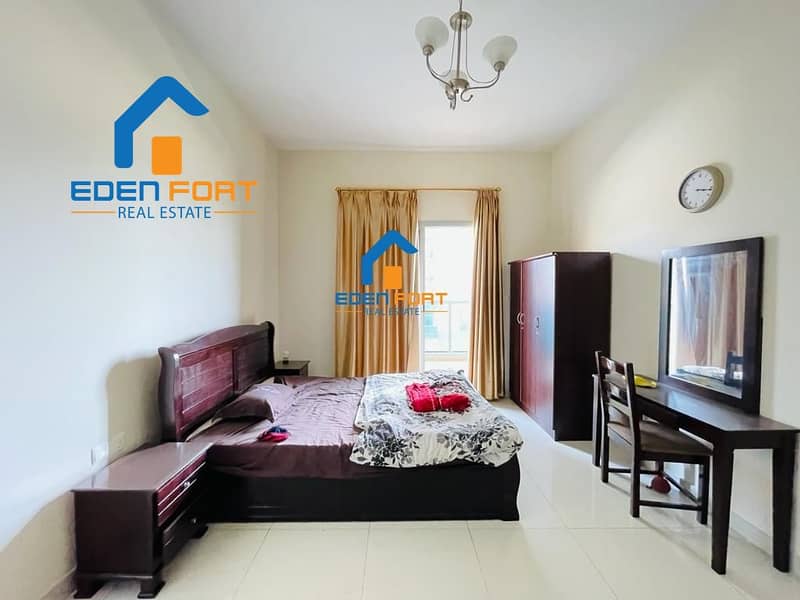 3 Golf View-Fully Furnished-1BHK-Elite Residence-DSC