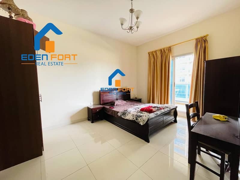 4 Golf View-Fully Furnished-1BHK-Elite Residence-DSC
