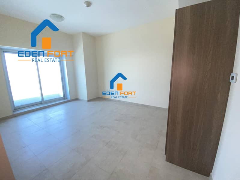 8 Higher Floor With Lake View  One Bedroom Flat in JLT