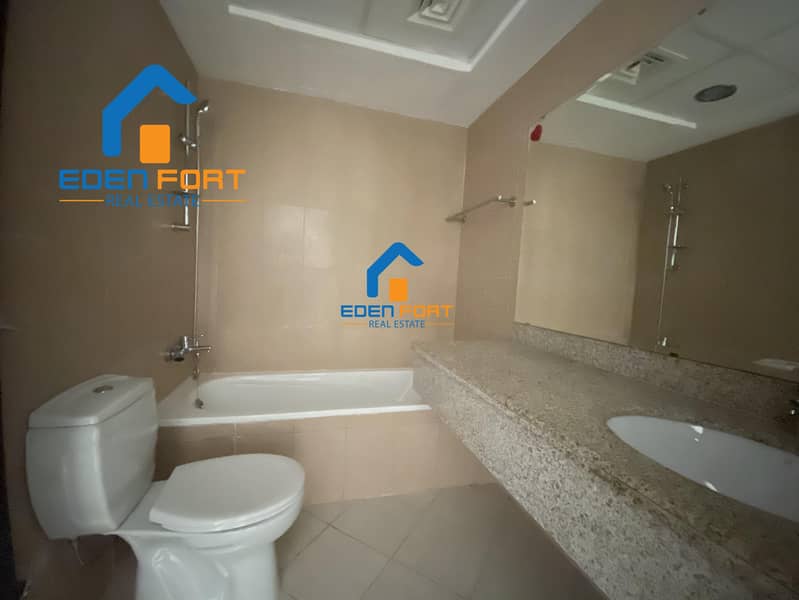 14 READY TO MOVE - UN-FURNISHED 1BHK ON HIGH FLOOR