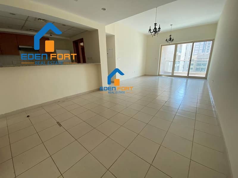 3 Large Layout | 1 Bedroom | Un-Furnished  | Greens