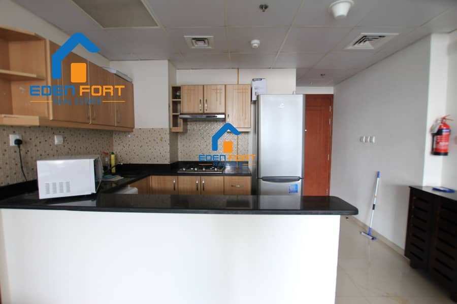 5 Fully Furnished-Two Bedroom- Closed Kitchen | DSC. . .